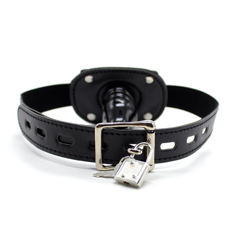 Mordaza con candado y dildo