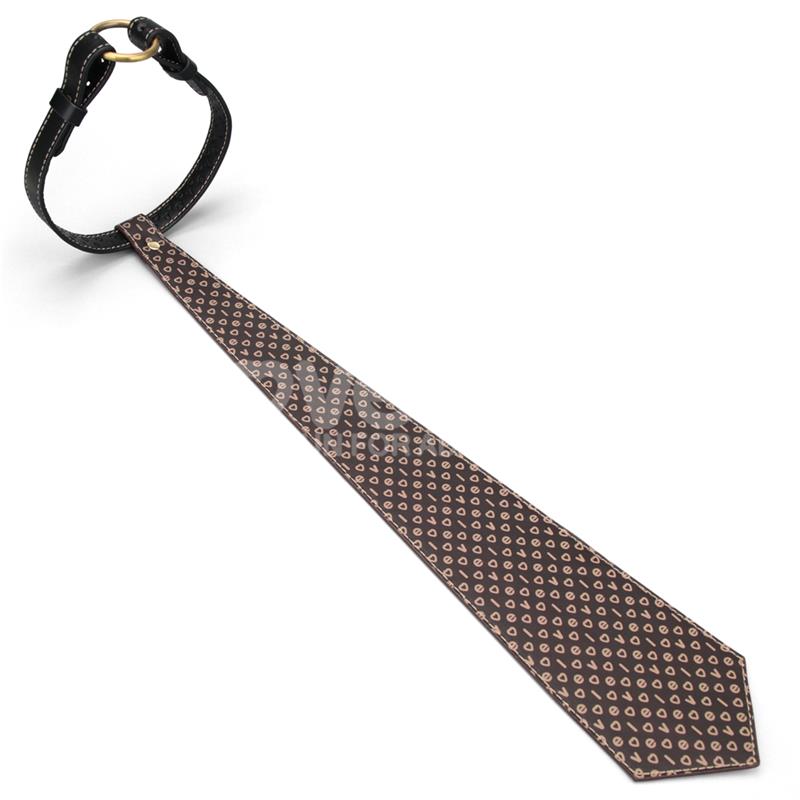 Rebellion Reign Collar con Corbata